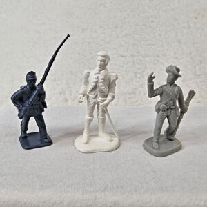 Toy Soldier Lot Civil War Era Military China Made 1 Pound Gallon Bag Blue Grey
